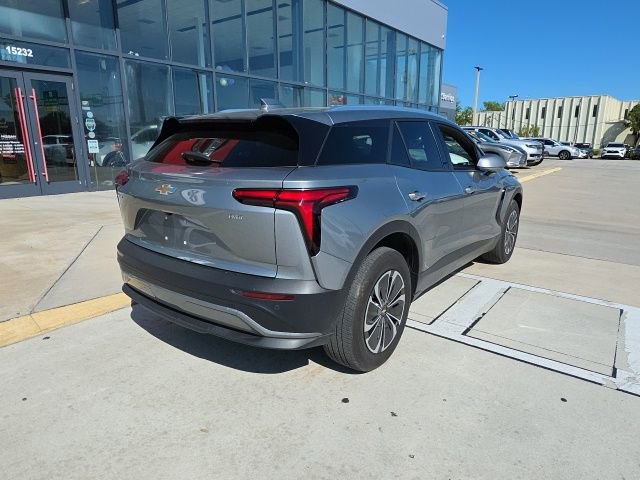 Used 2024 Chevrolet Blazer EV LT AWD/4WD image 4