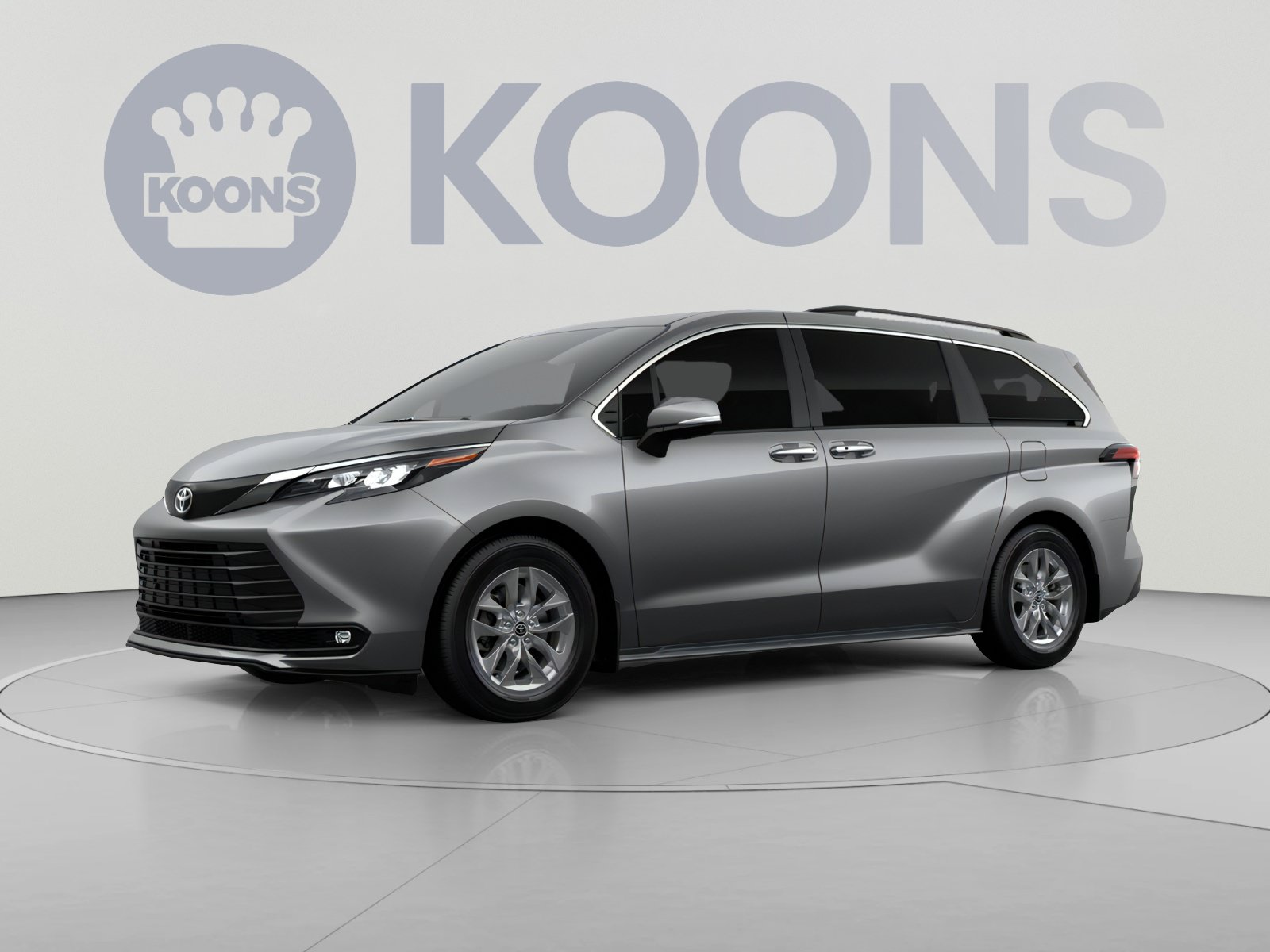 New 2026 Toyota Sienna XLE FWD image 2