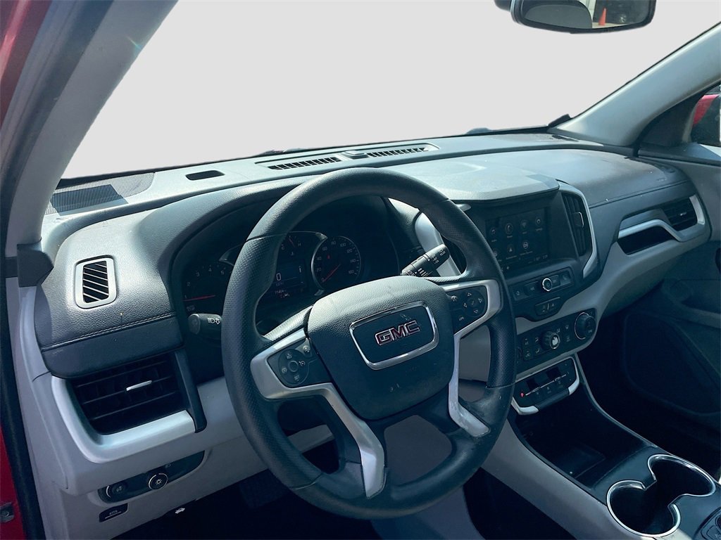 Used 2022 GMC Terrain SLE w/ Driver Convenience Package image 11