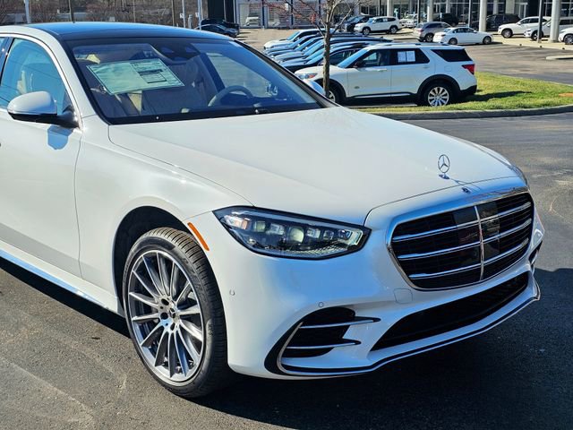New 2026 Mercedes-Benz S 580 4MATIC Sedan image 2