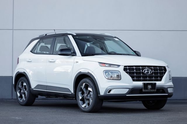New 2025 Hyundai Venue Limited