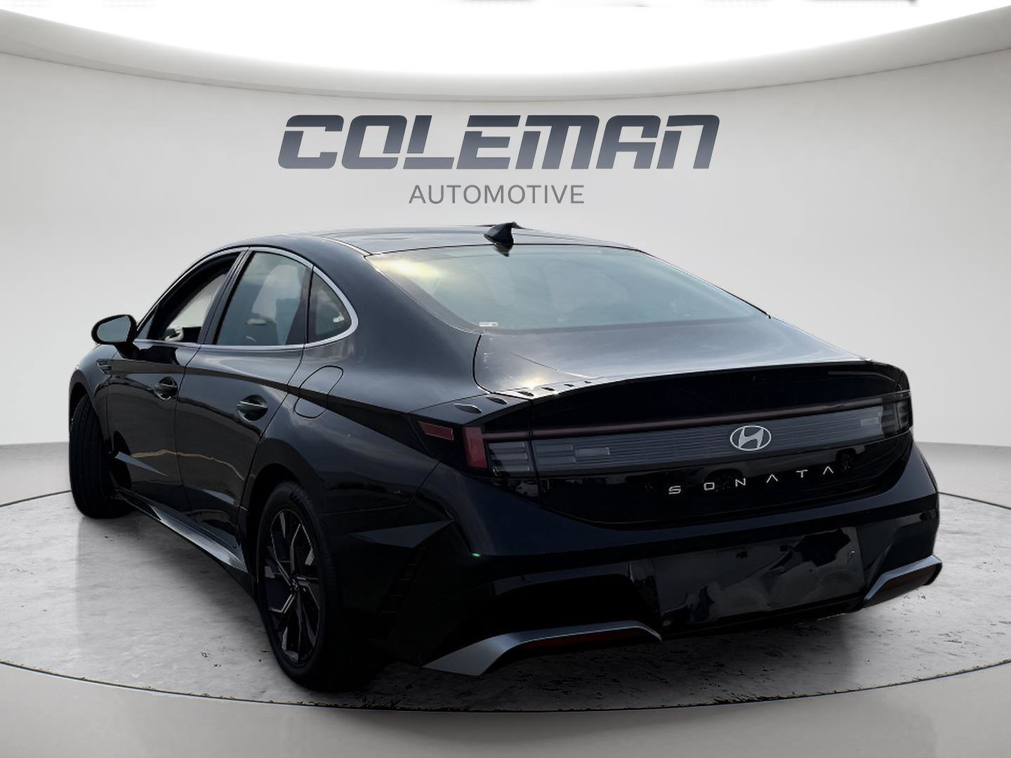 Used 2025 Hyundai Sonata SEL image 3