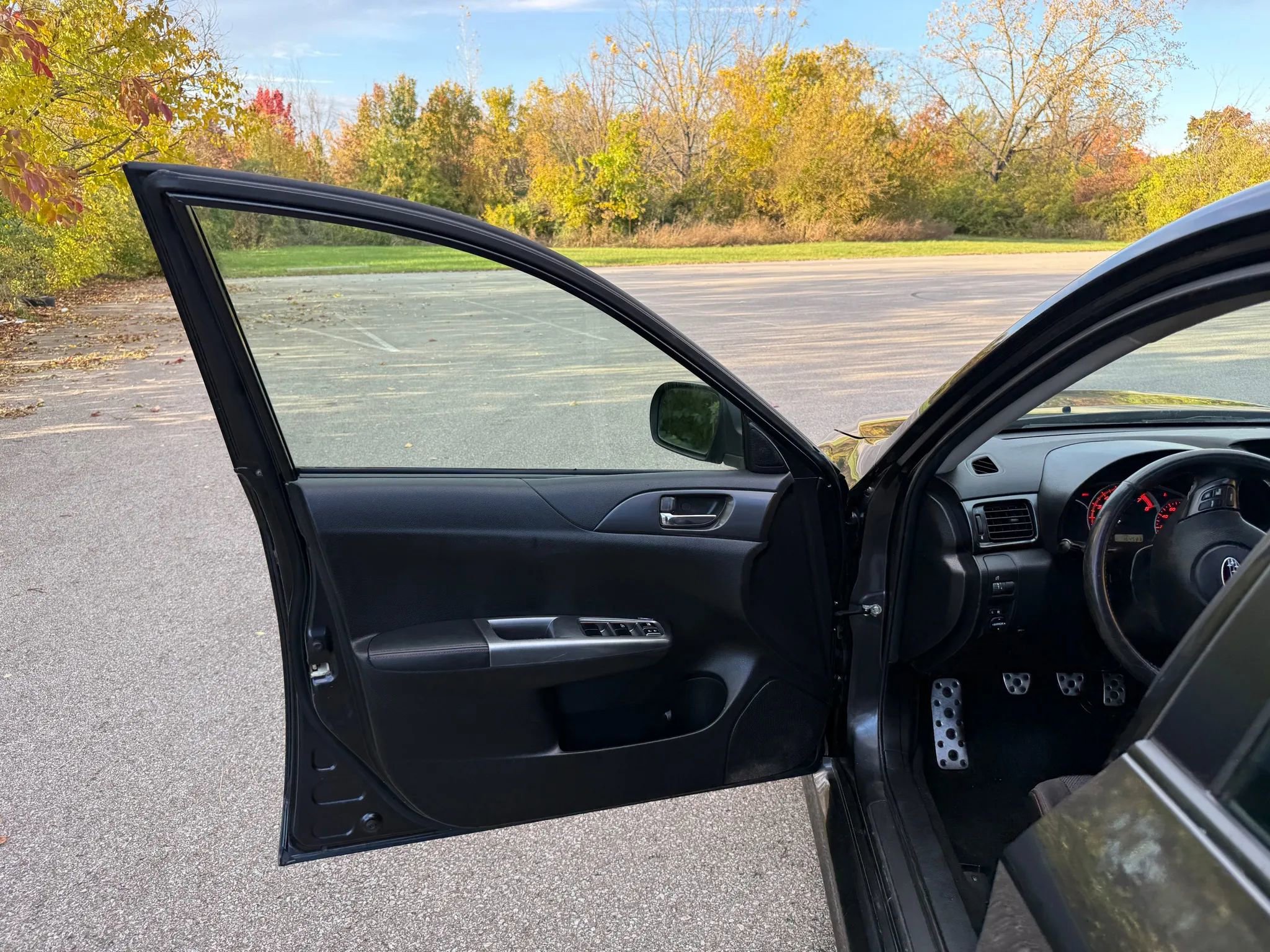 Used 2011 Subaru Impreza WRX Premium image 26