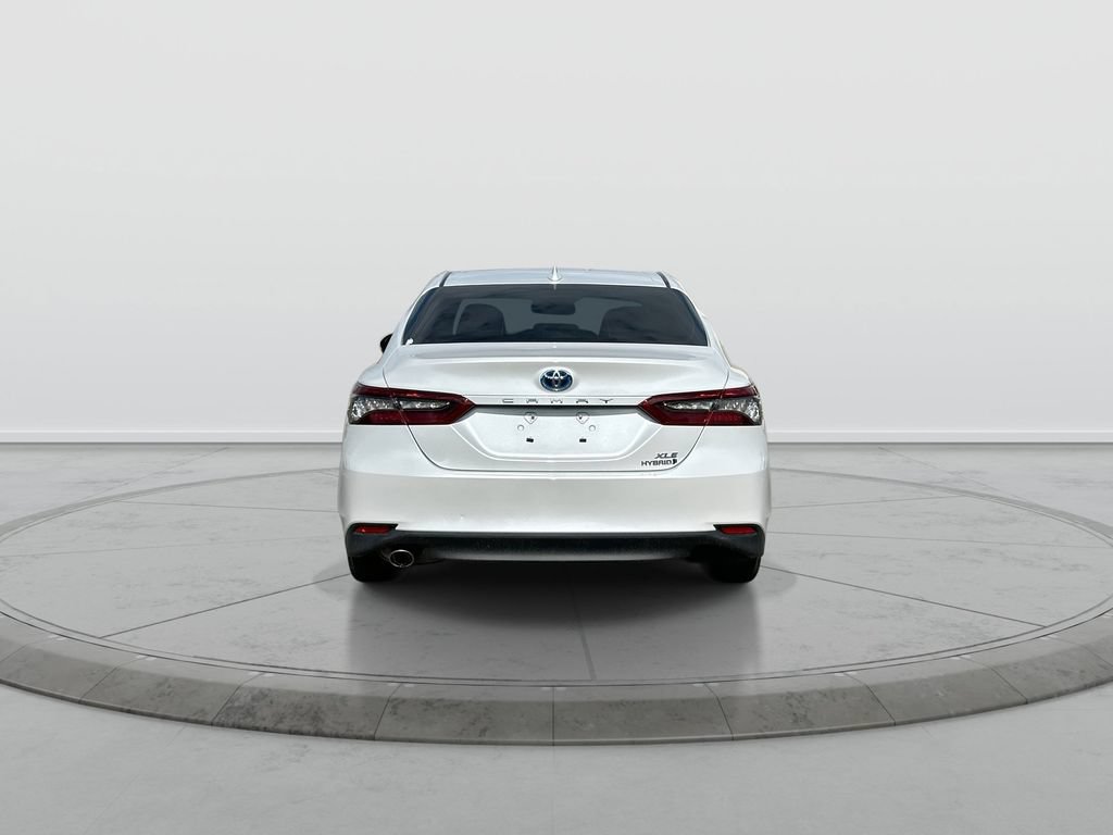 Used 2022 Toyota Camry XLE FWD image 7