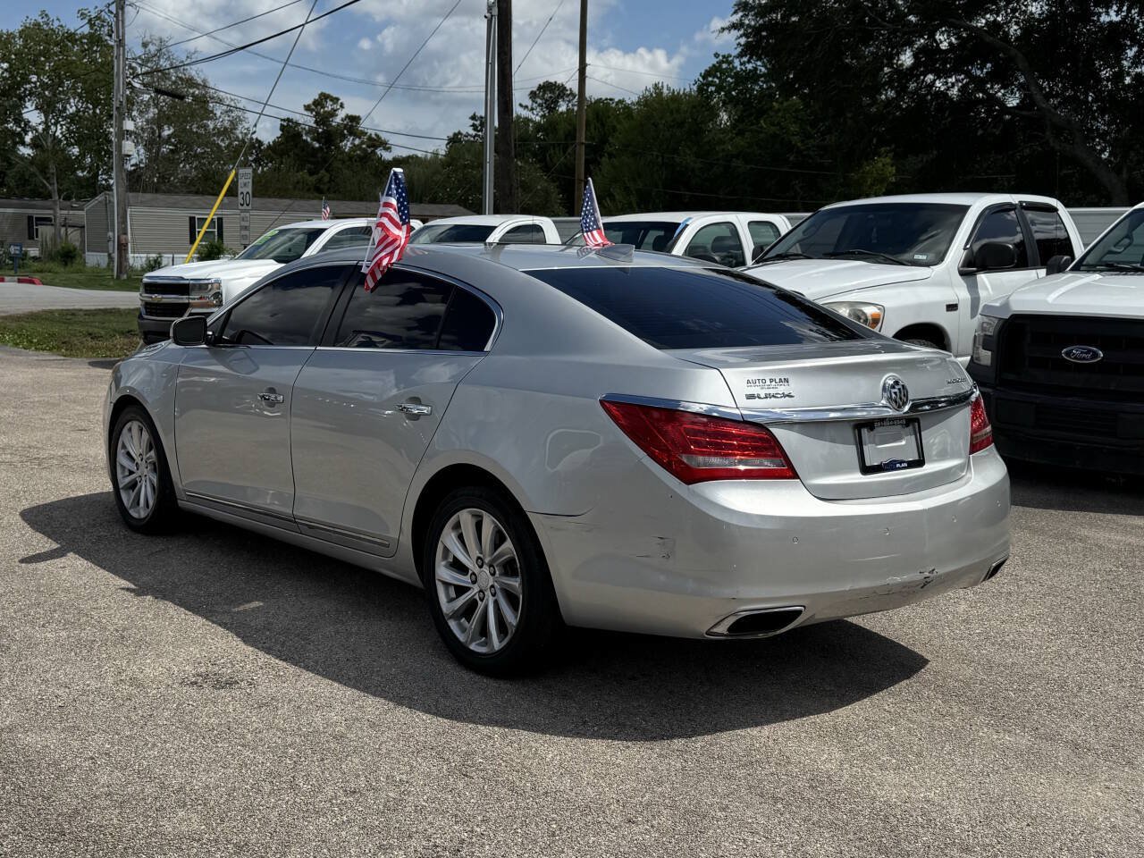 Used 2016 Buick LaCrosse Leather FWD image 8