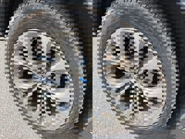 Used 2017 BMW X5 xDrive50i image 32