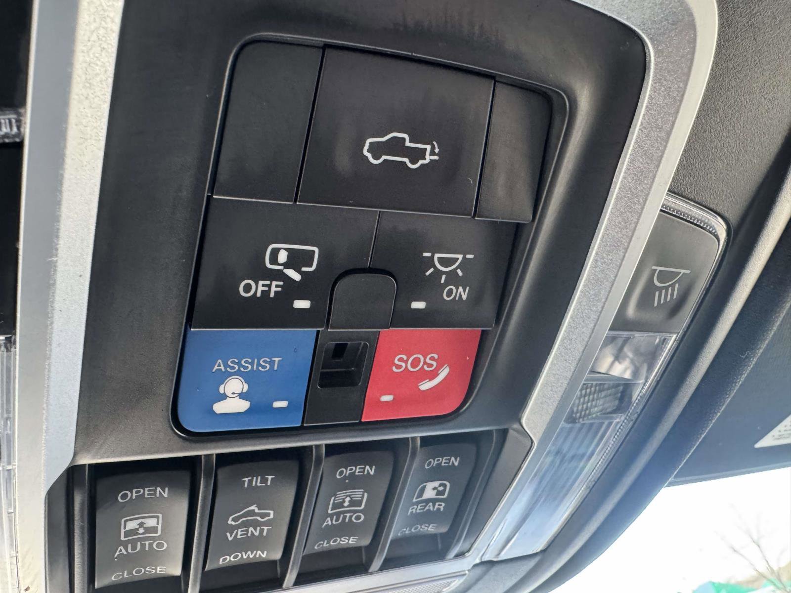 Used 2020 RAM 1500 Limited image 39