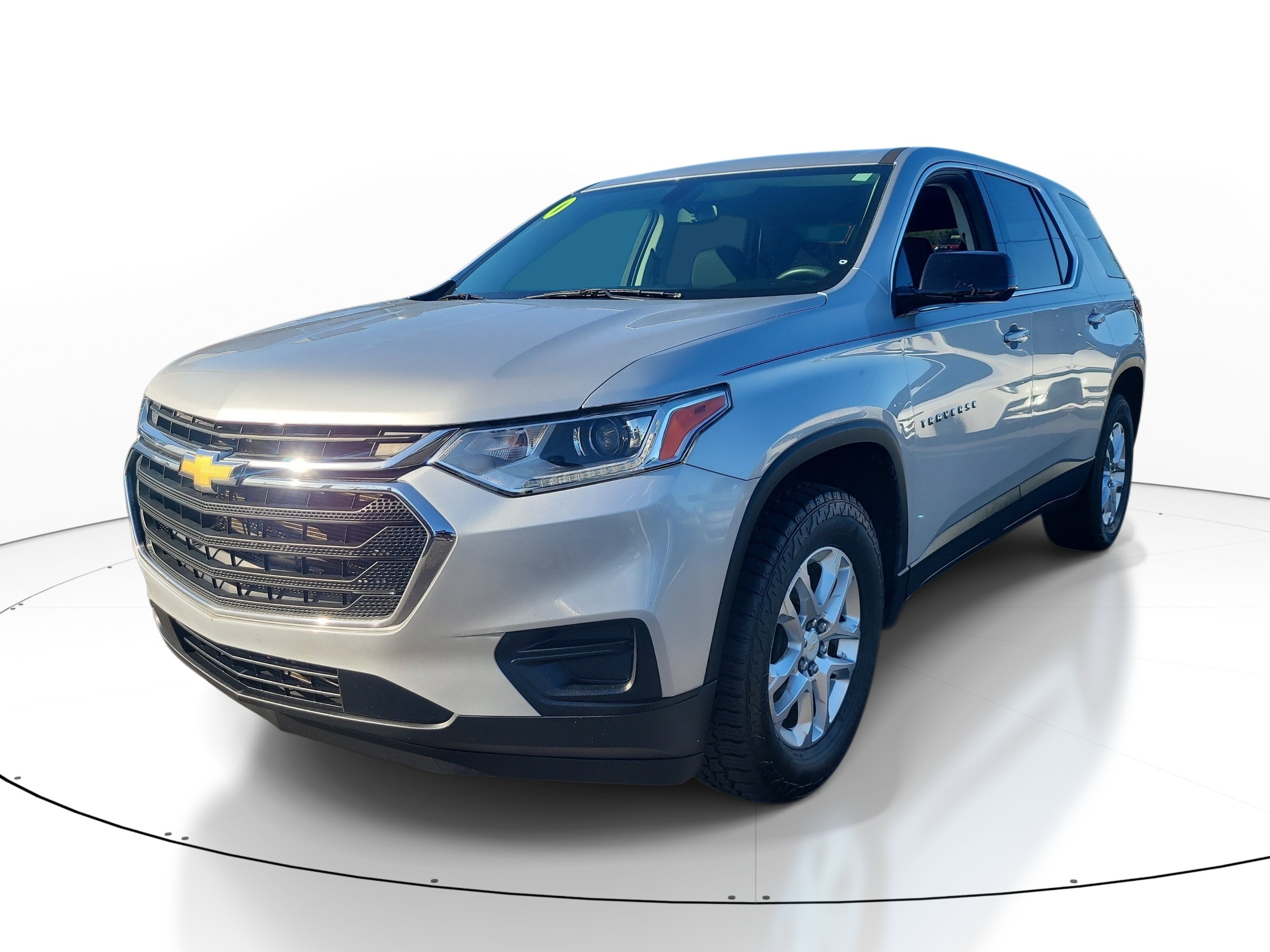 Used 2020 Chevrolet Traverse LS FWD image 3