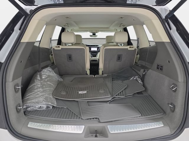 Certified 2022 Cadillac XT6 Premium Luxury w/ Technology Package AWD/4WD image 30