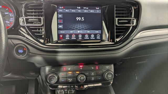 Used 2024 Dodge Durango SXT image 22