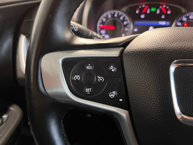 Used 2024 GMC Terrain SLT image 22