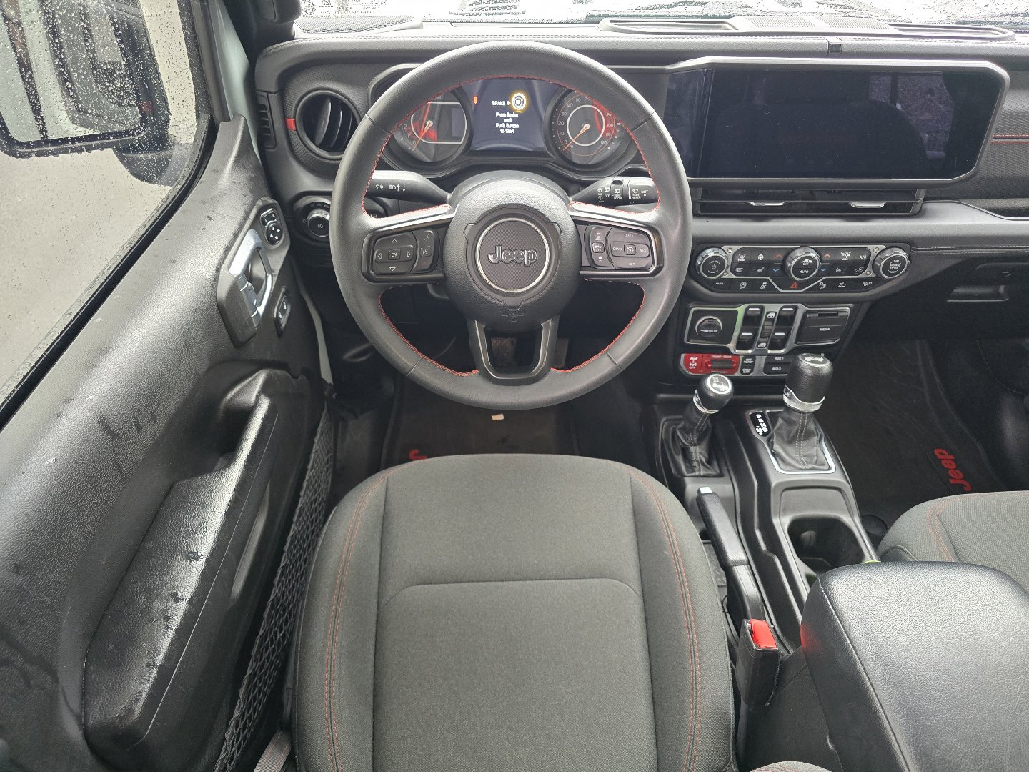 Used 2024 Jeep Wrangler Unlimited Rubicon w/ Safety Group image 34