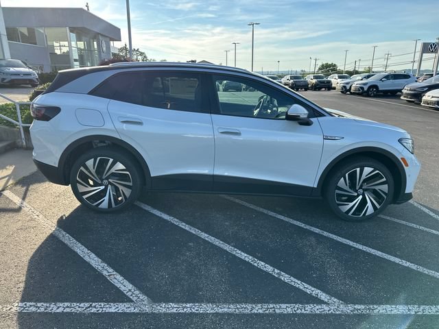 New 2026 Volkswagen ID.4 Pro S Plus AWD/4WD image 2