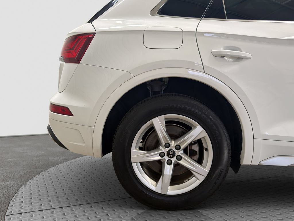 Used 2023 Audi Q5 2.0T Premium w/ Convenience Package AWD/4WD image 20