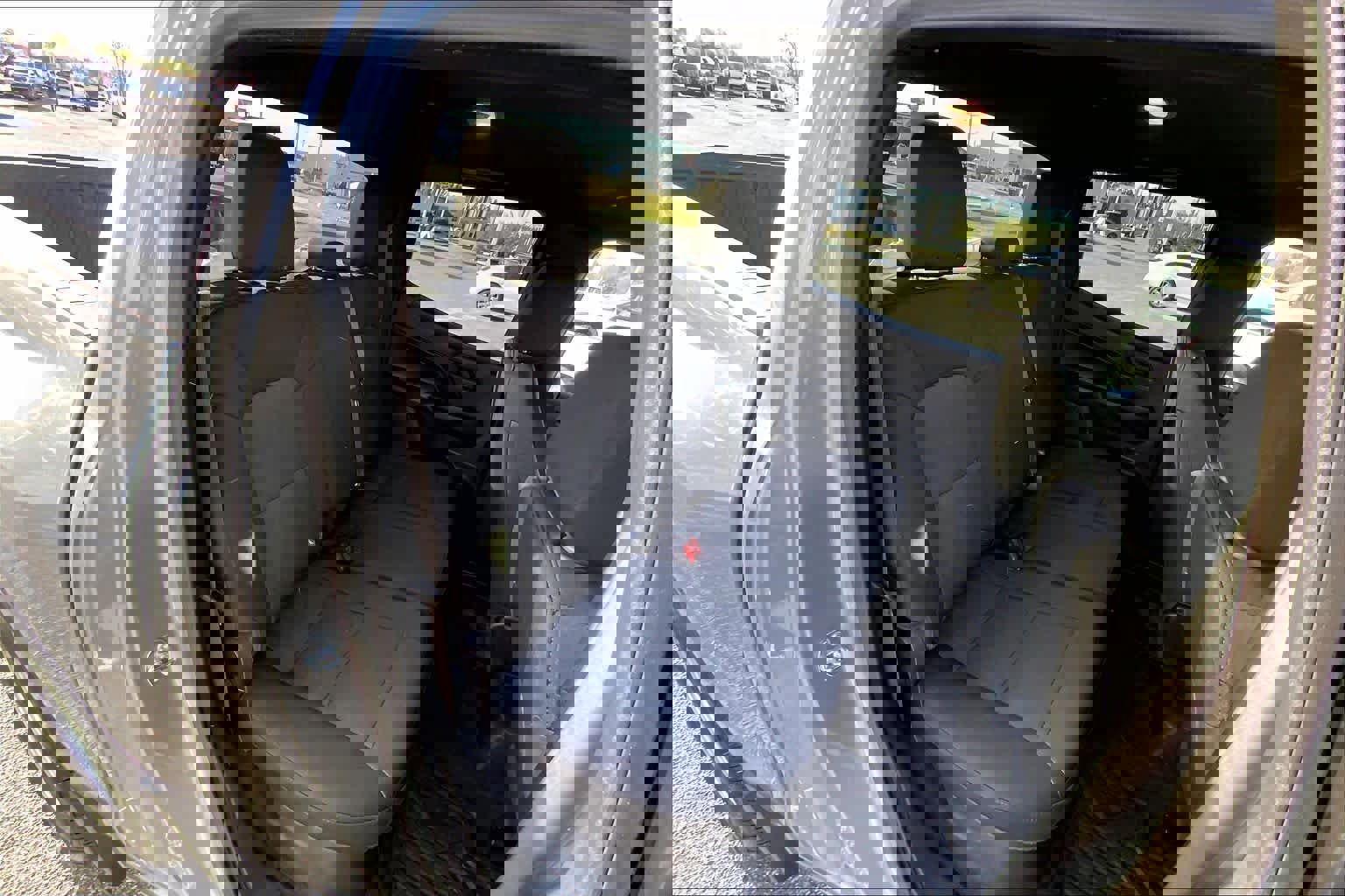 Used 2024 Chevrolet Colorado W/T image 19