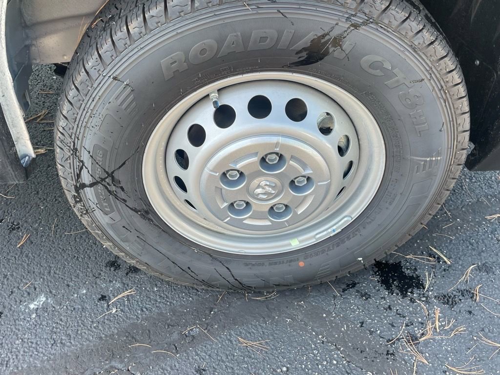 New 2024 RAM ProMaster 2500 w/ Cold Weather Group image 13