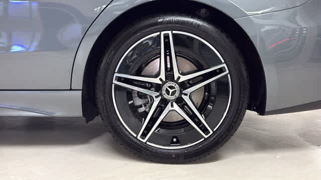 New 2026 Mercedes-Benz C 300 4MATIC Sedan image 11