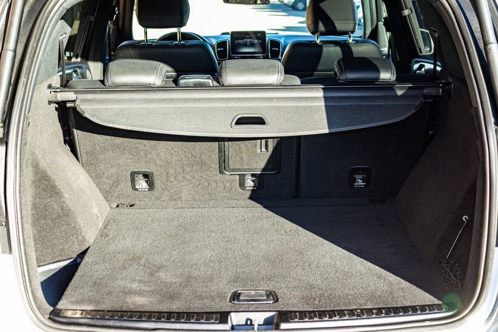 Used 2018 Mercedes-Benz GLE 350 4MATIC w/ Premium 2 Package image 6