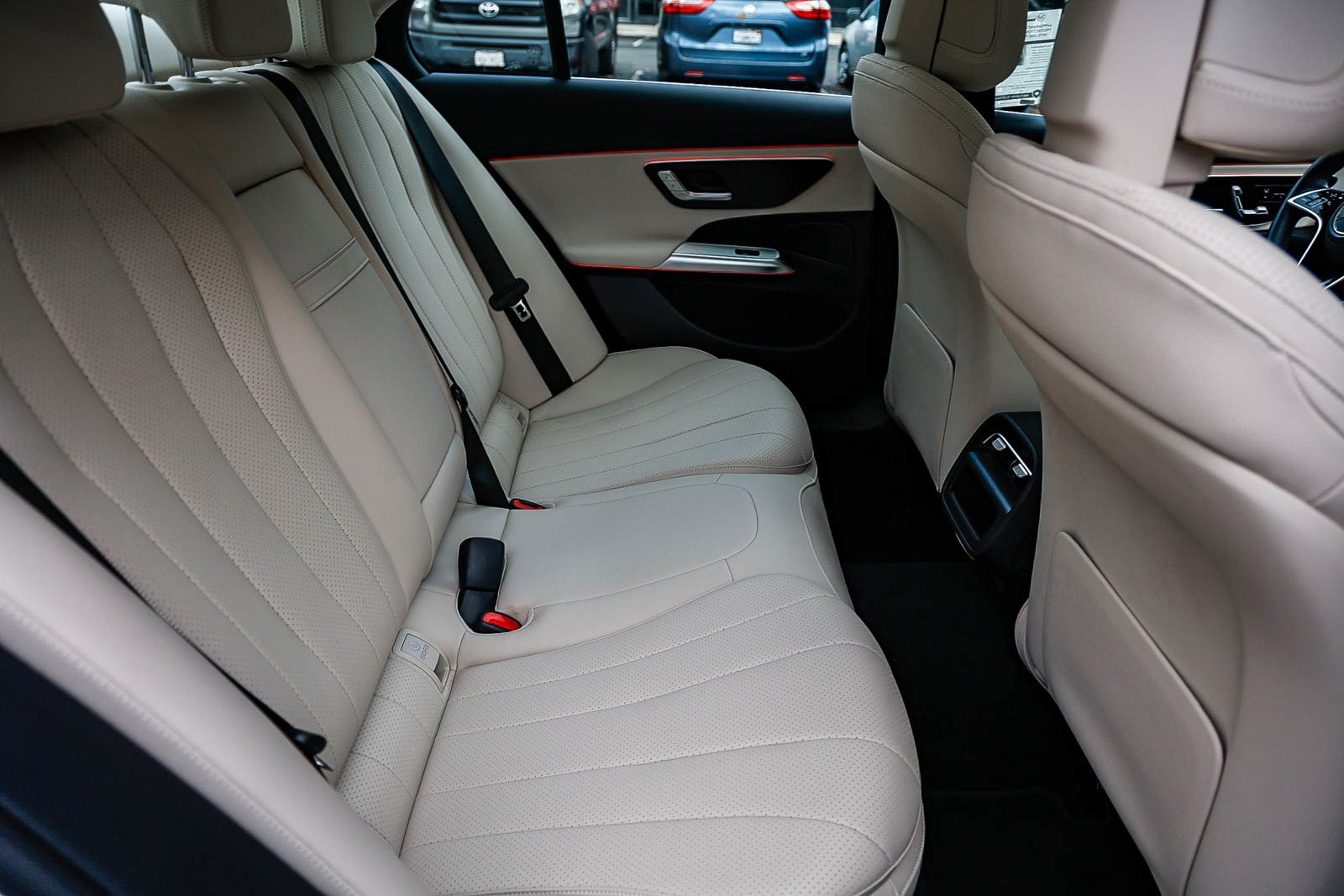 Certified 2025 Mercedes-Benz E 350 4MATIC Sedan image 18