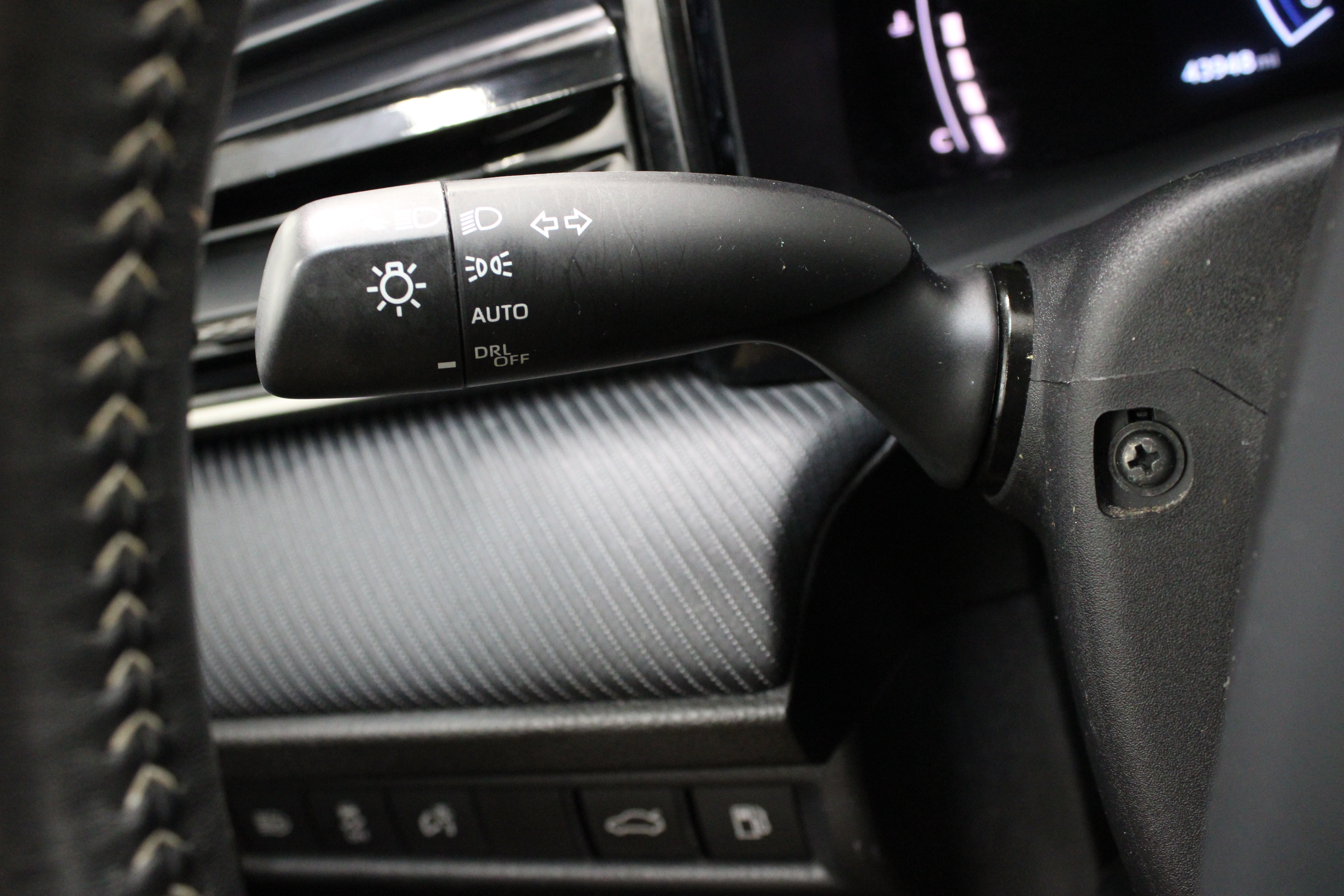 Certified 2025 Toyota Camry SE FWD image 24