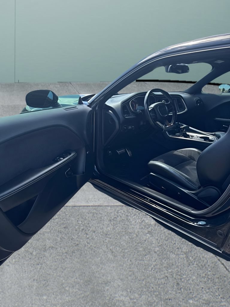 Used 2019 Dodge Challenger SRT Hellcat Redeye RWD image 12