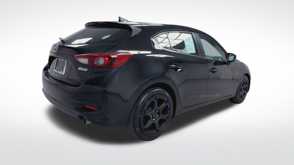 Used 2017 MAZDA MAZDA3 Grand Touring w/ Premium Equipment Package FWD image 8