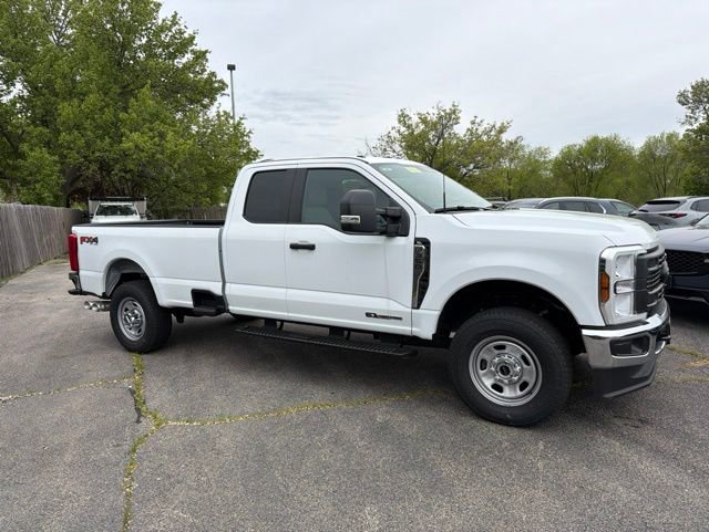 New 2026 Ford F350 XL w/ FX4 Off-Road Package AWD/4WD image 1