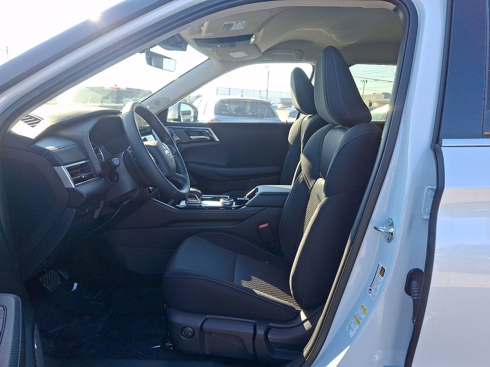 New 2026 Mitsubishi Outlander ES AWD/4WD image 12