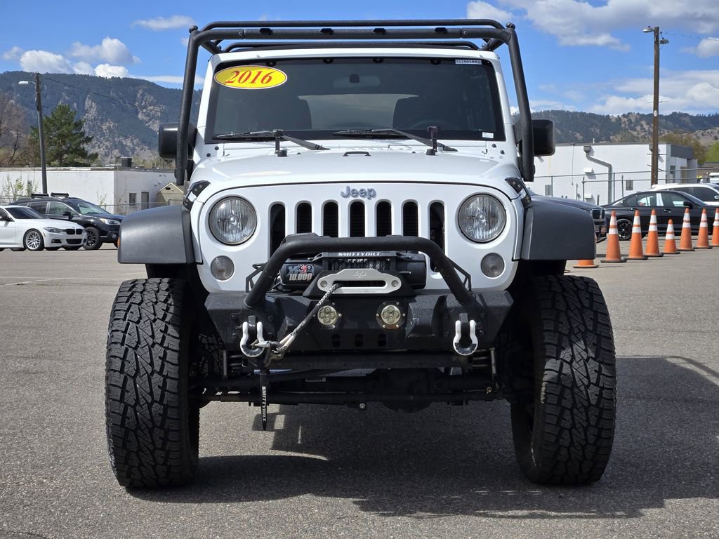 Used 2016 Jeep Wrangler Unlimited Sport image 2