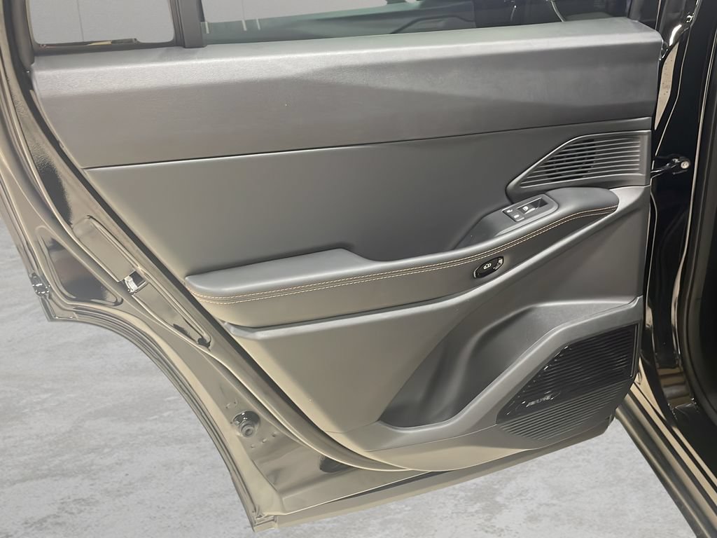 New 2026 Jeep Cherokee Limited AWD/4WD image 14