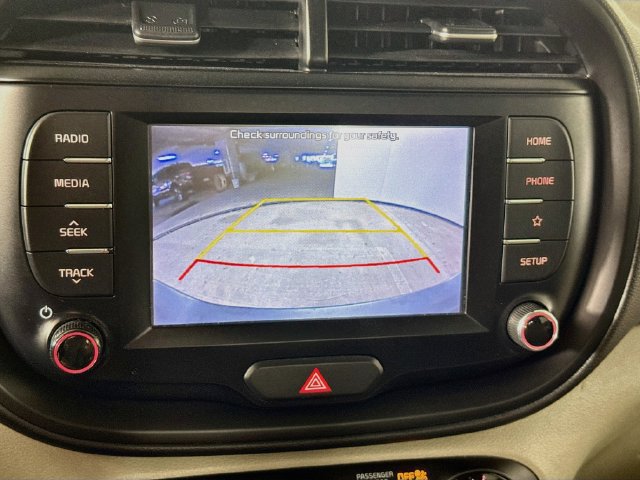 Used 2020 Kia Soul LX FWD image 14