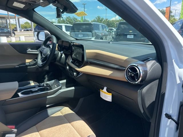 New 2026 Chevrolet Equinox ACTIV w/ Convenience Package III image 34