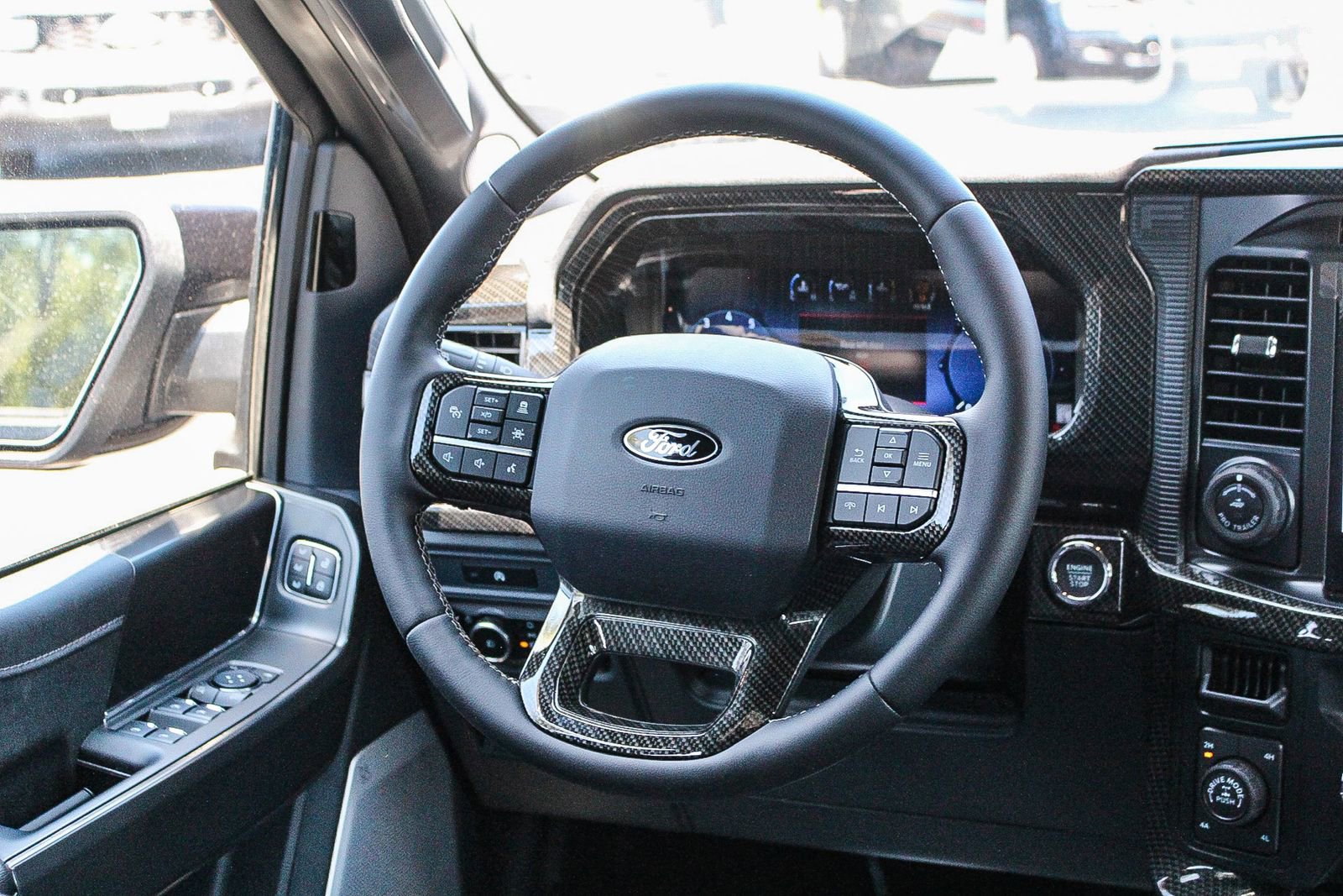 New 2025 Ford F150 Lariat w/ Equipment Group 502A High image 16