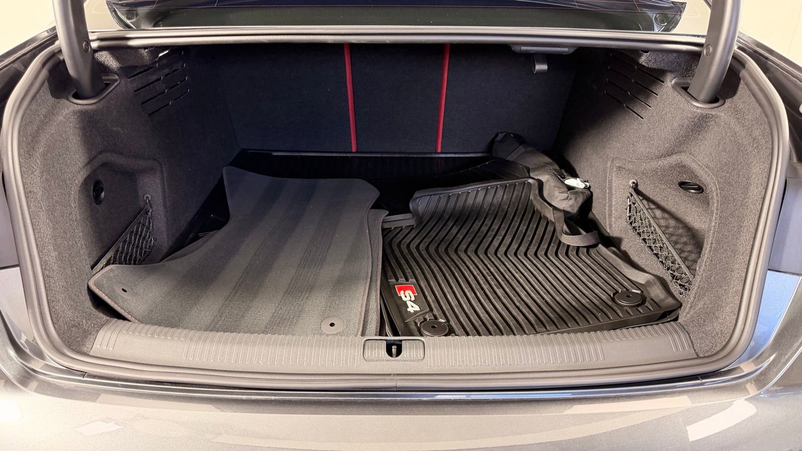 Used 2023 Audi S4 Premium Plus w/ Premium Plus Package image 16