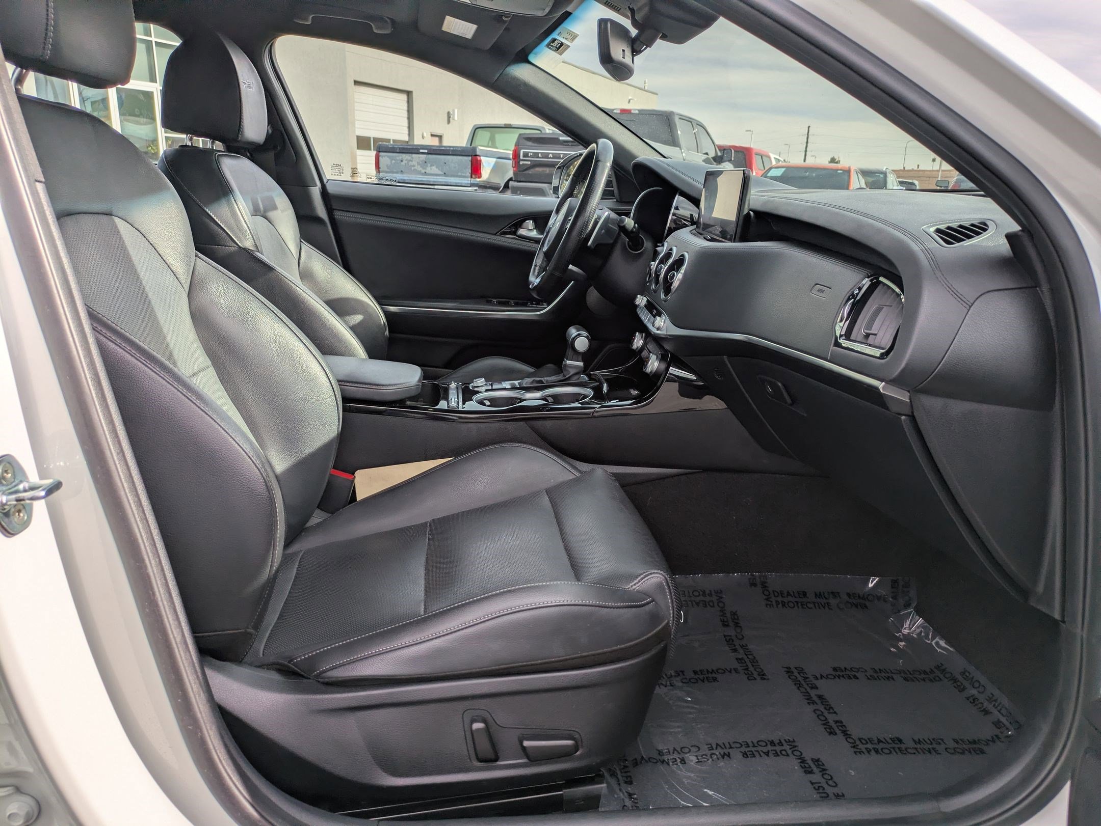 Used 2022 Kia Stinger GT-Line w/ Sun & Sound Package image 32