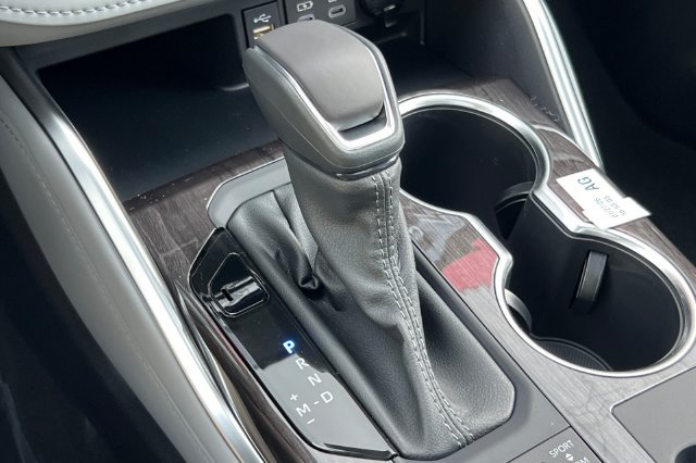 New 2026 Toyota Highlander Limited AWD/4WD image 24