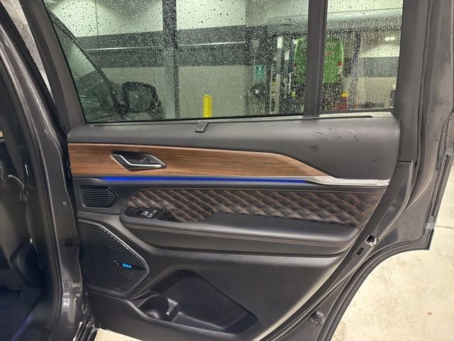 Used 2023 Jeep Grand Cherokee L Summit w/ High Altitude Package image 29