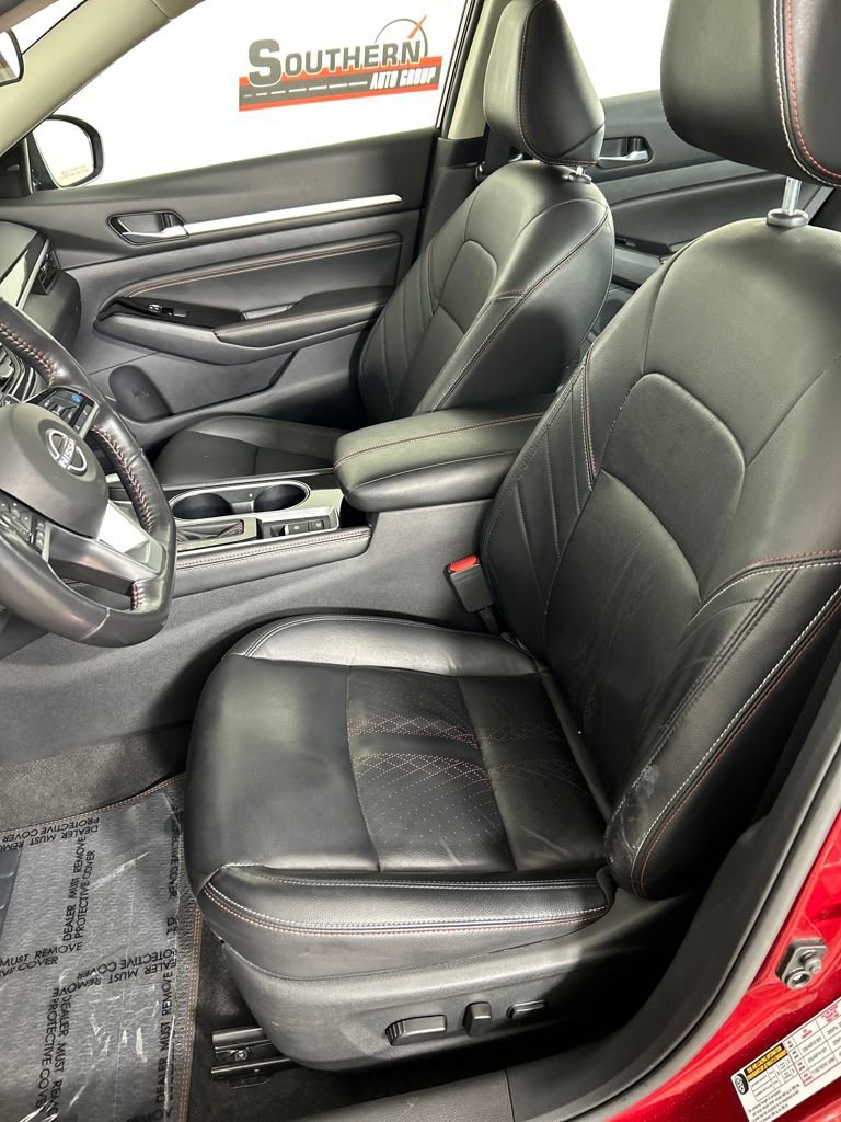 Used 2023 Nissan Altima 2.0 SR image 12