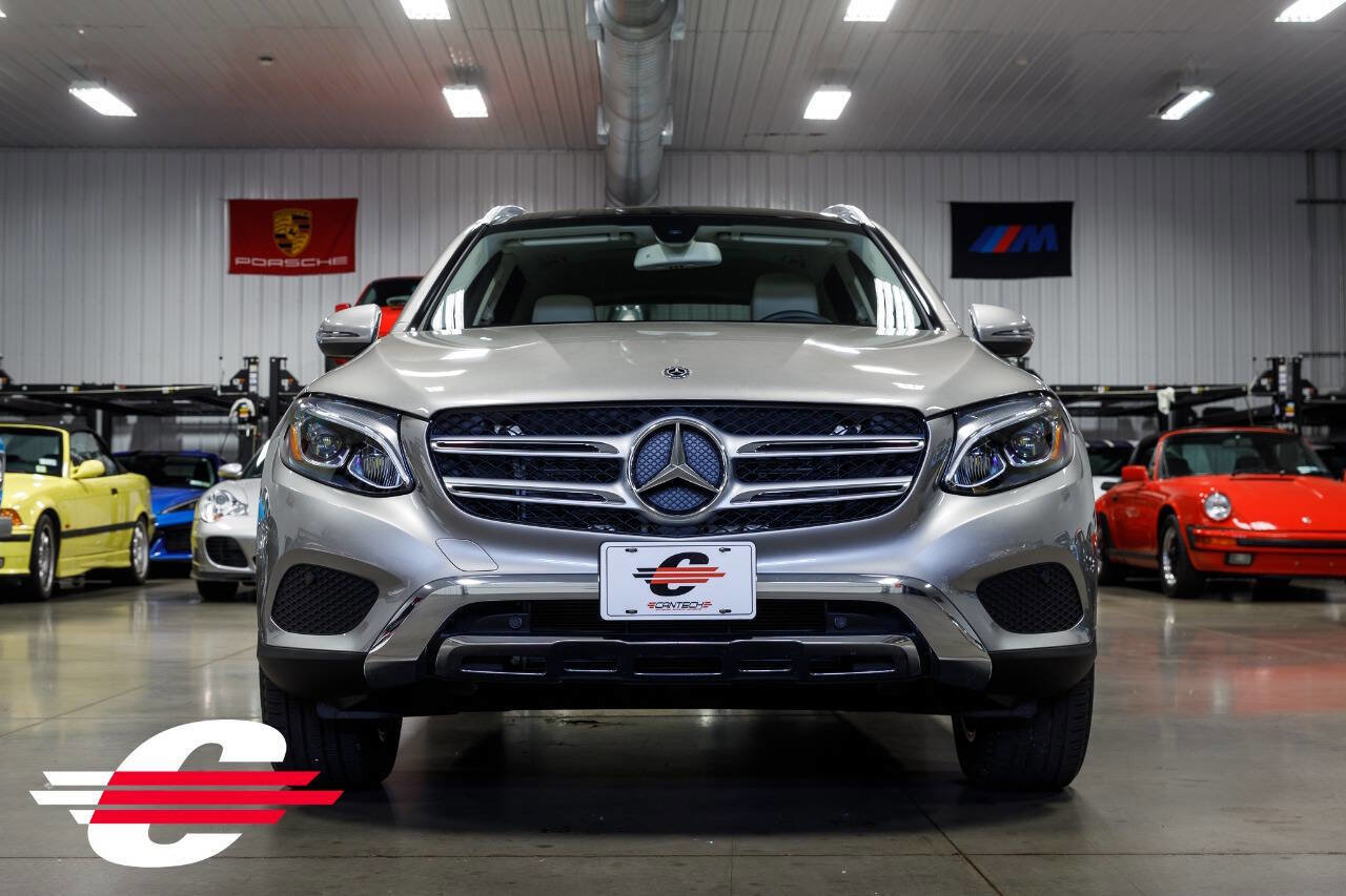 Used 2019 Mercedes-Benz GLC 300 4MATIC image 8