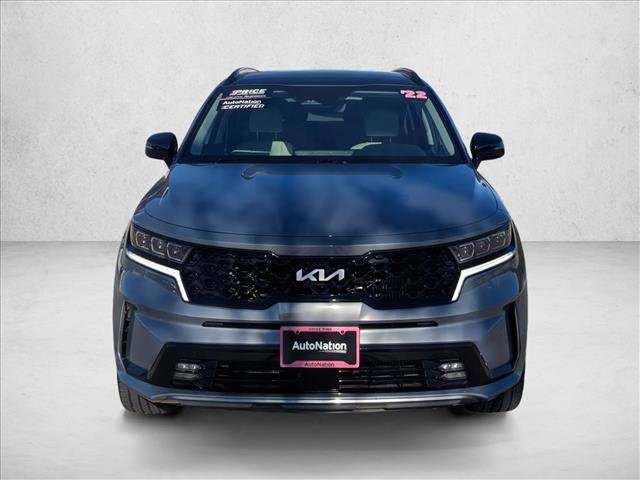 Used 2022 Kia Sorento SX image 2