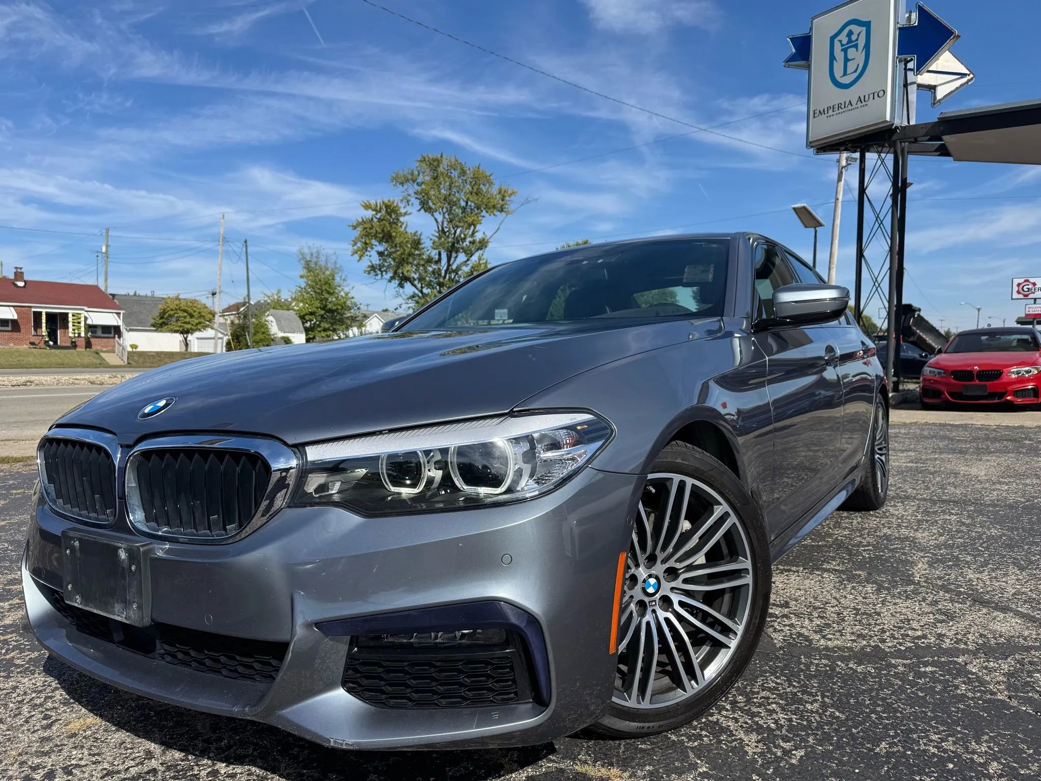 Used 2019 BMW 540i xDrive w/ M Sport Package image 1