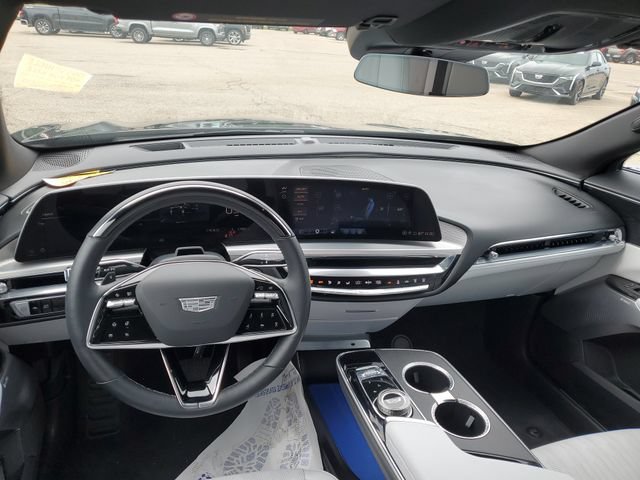 Certified 2024 Cadillac Lyriq Sport w/ LPO, Floor Liner Package AWD/4WD image 25