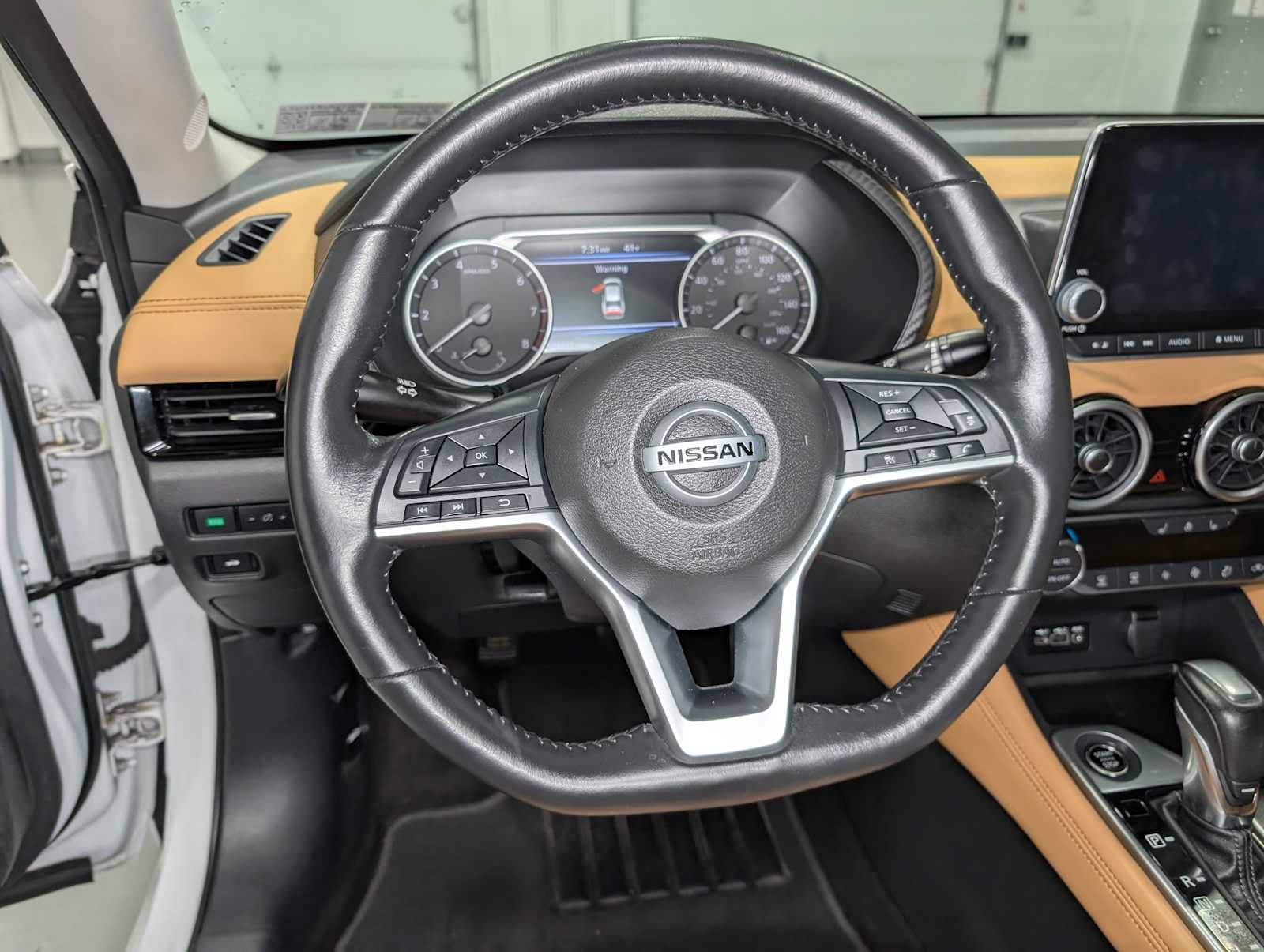 Used 2022 Nissan Sentra SV w/ SV Premium Package image 34