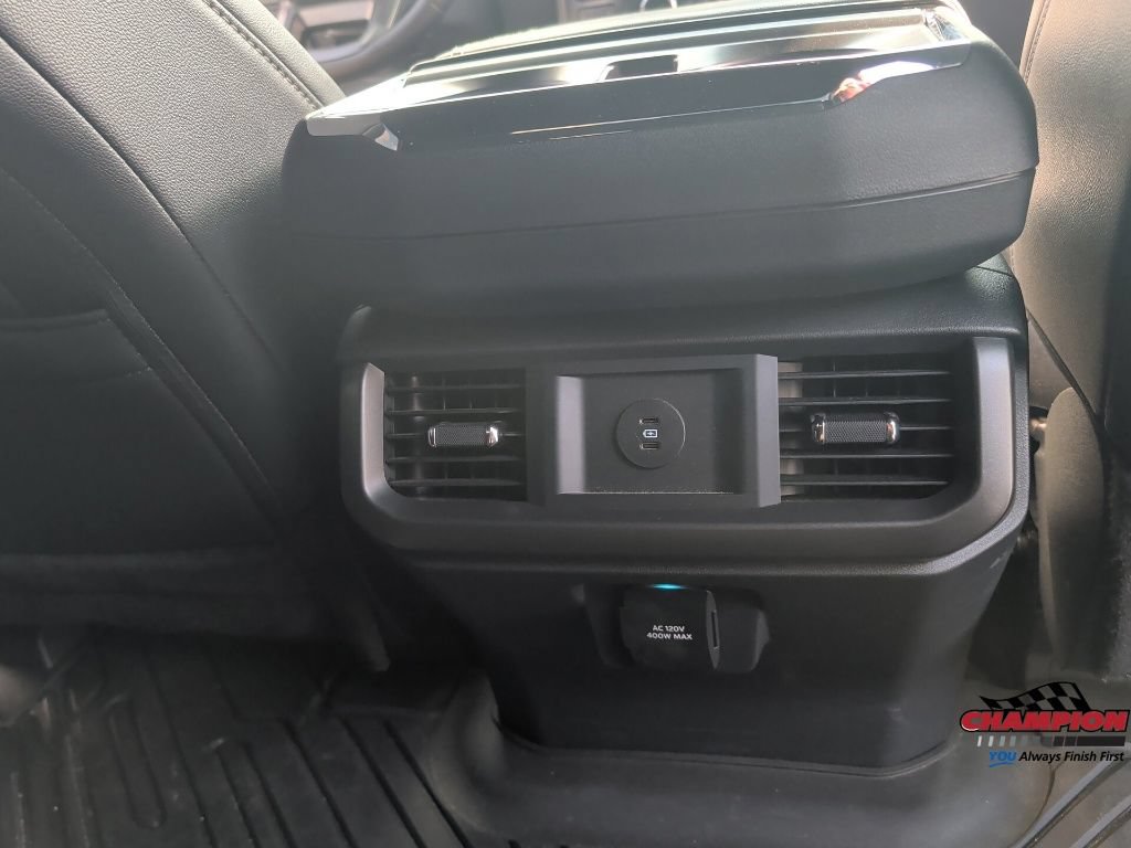 Used 2025 Ford F150 Lariat w/ Bed Utility Package AWD/4WD image 25
