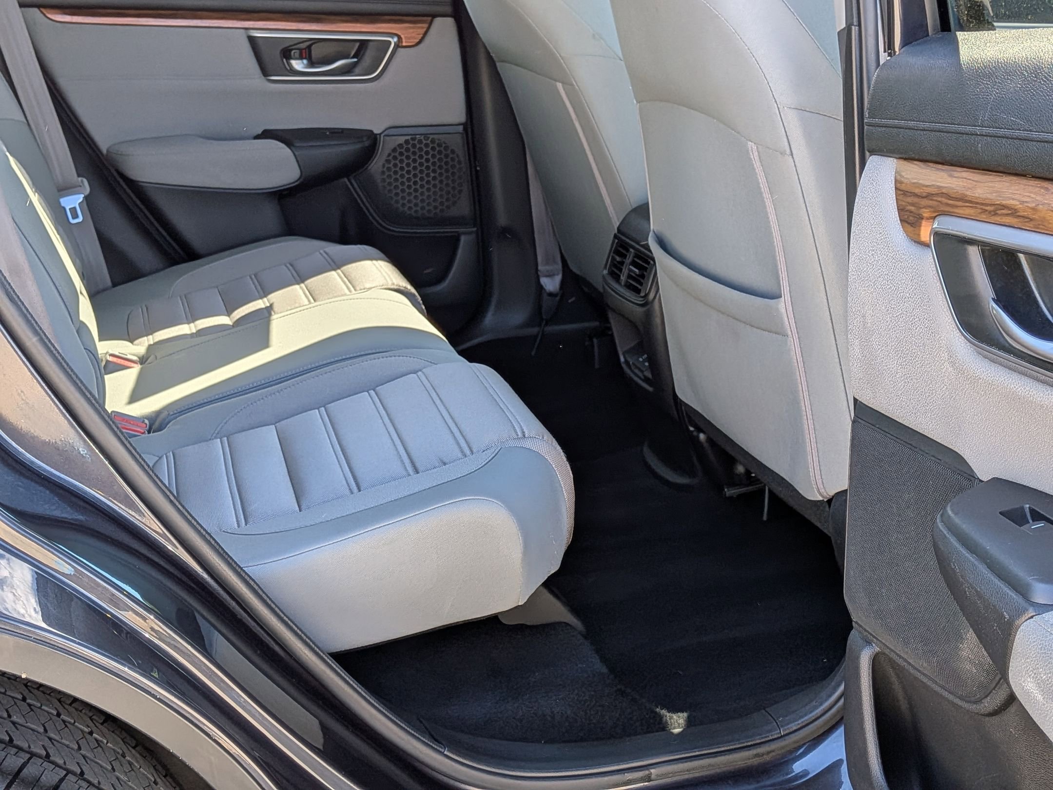 Used 2019 Honda CR-V EX image 27