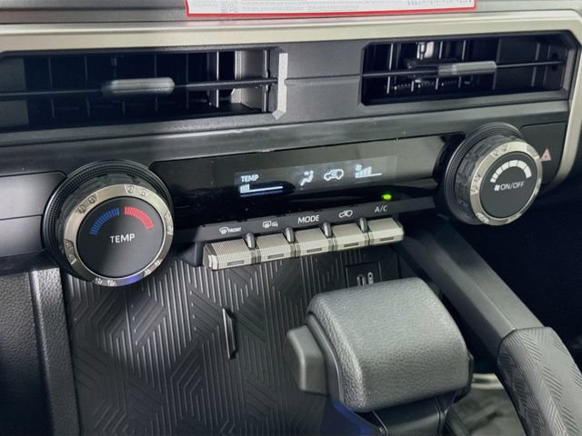 New 2026 Toyota 4Runner SR5 AWD/4WD image 15
