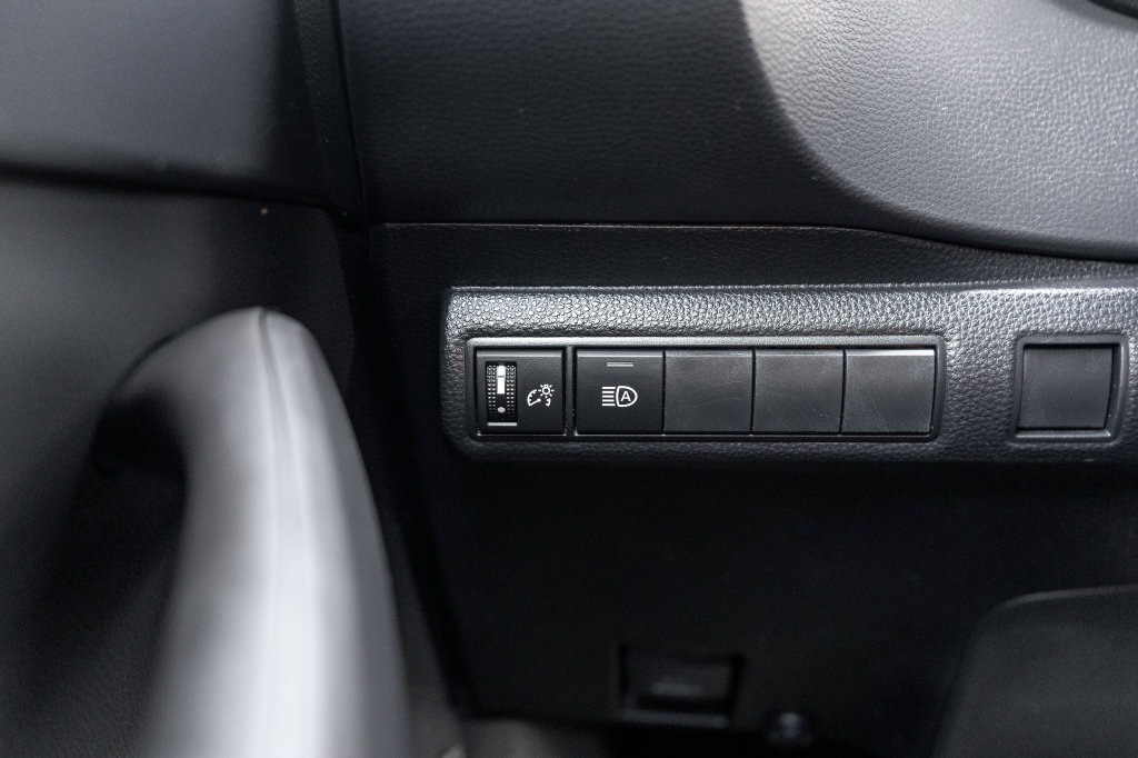 Used 2026 Toyota Corolla SE FWD image 20