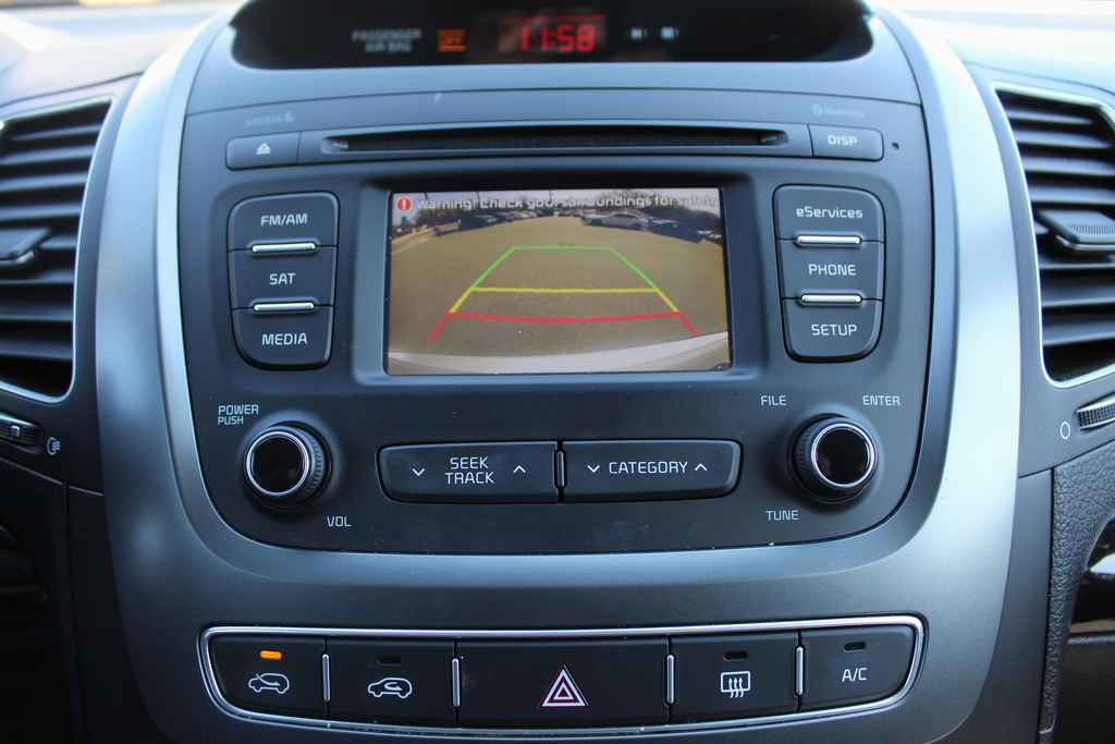 Used 2014 Kia Sorento LX image 20