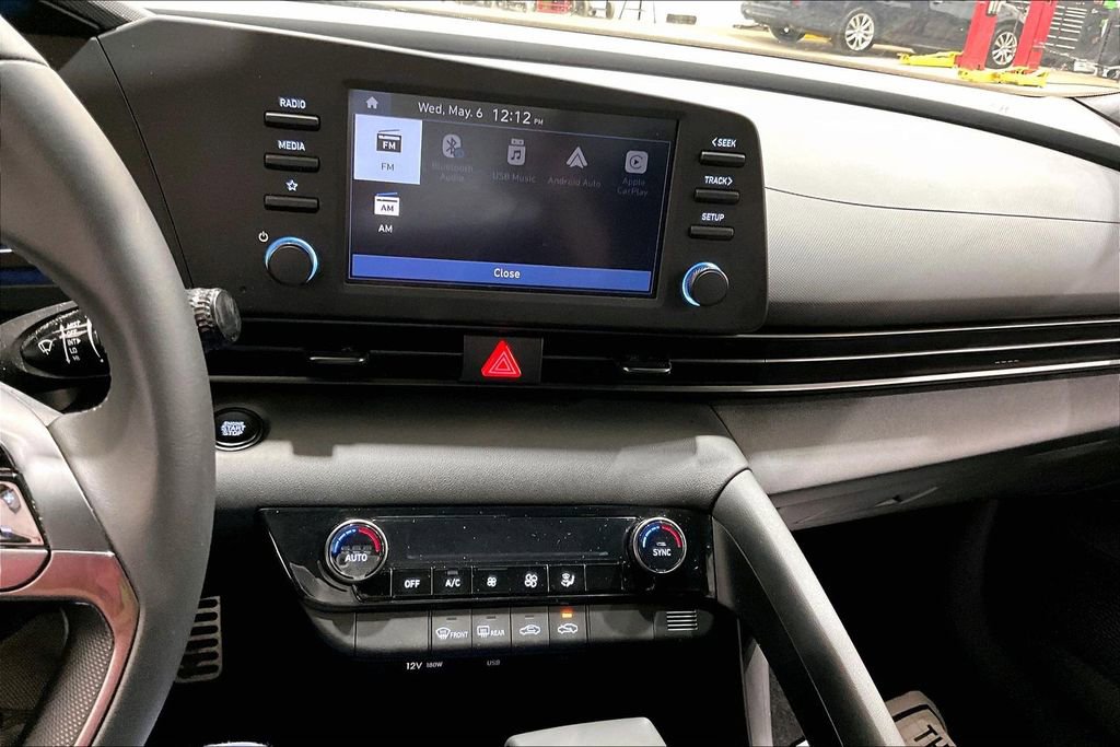 Used 2026 Hyundai Elantra Sport w/ Cargo Package FWD image 26