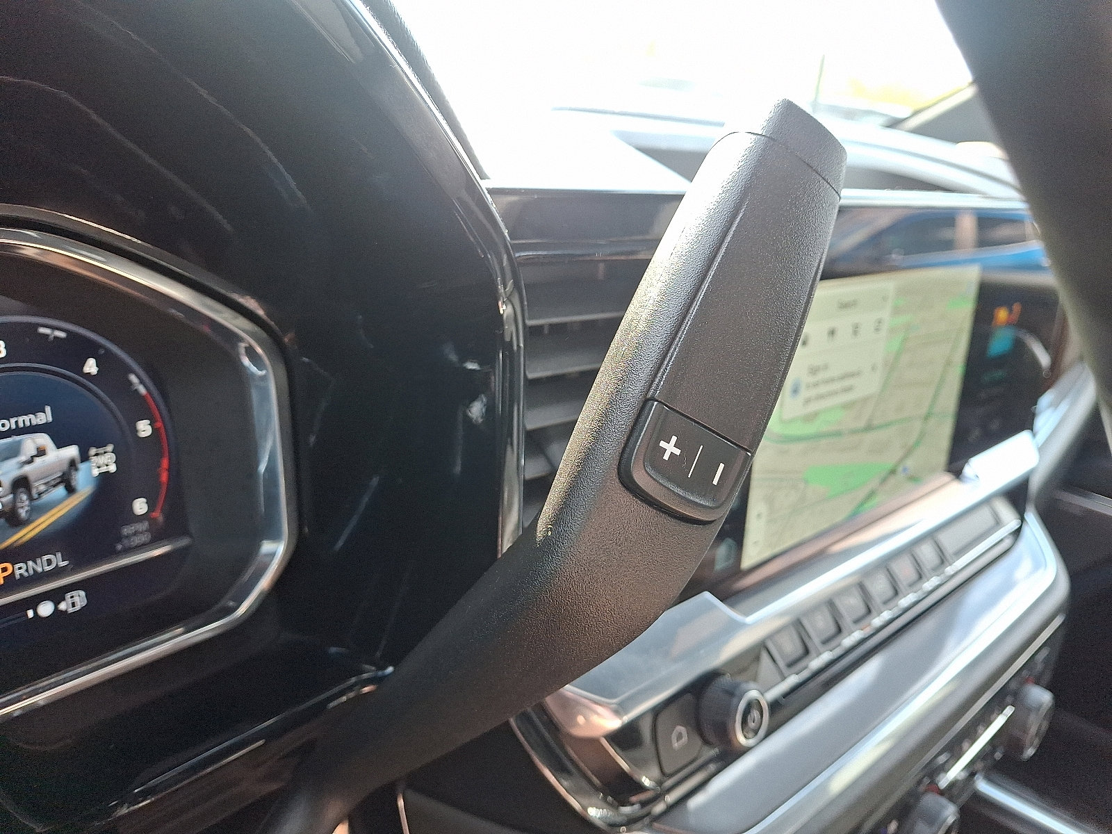 Used 2024 Chevrolet Silverado 2500 High Country image 15